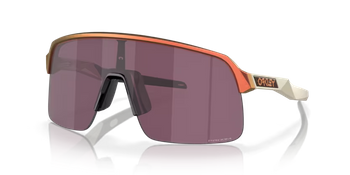 Sunglasses Oakley Sutro Lite Matte Red Gold Colorshift Frame/Prizm Road Black Lenses