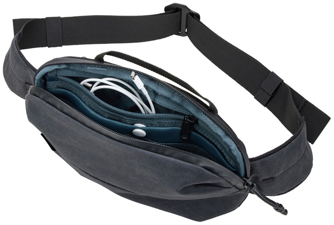 Thule Aion Sling Black