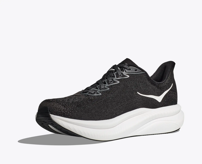 Man Schuhe Hoka Mach 6 Black/White